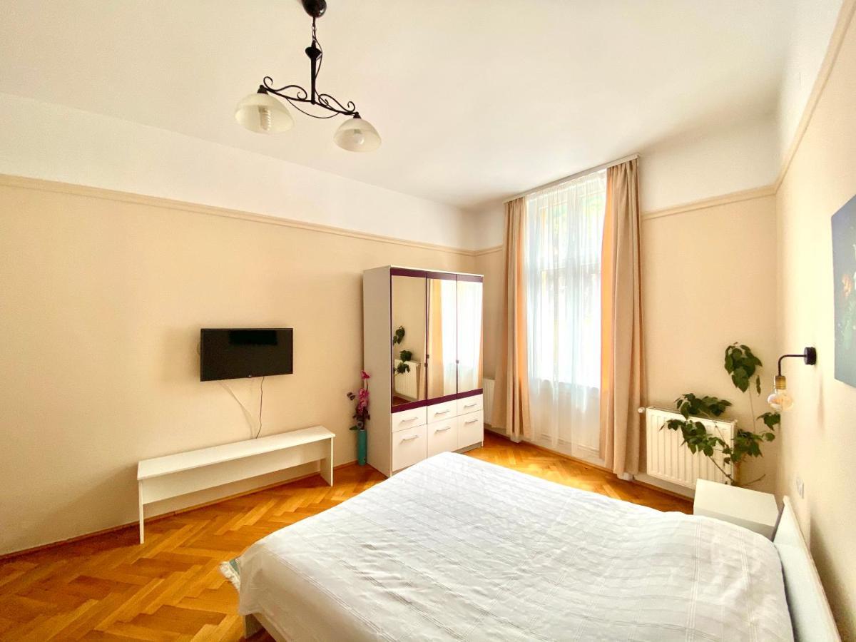 Casa Balcescu Hotel Brasov Luaran gambar