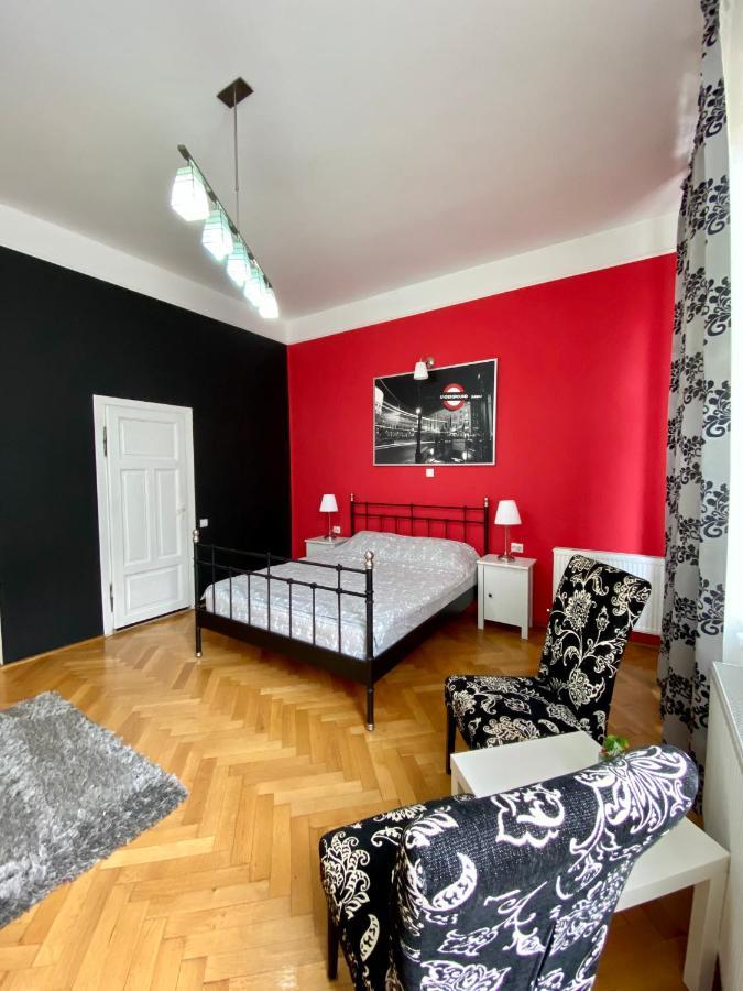 Casa Balcescu Hotel Brasov Luaran gambar