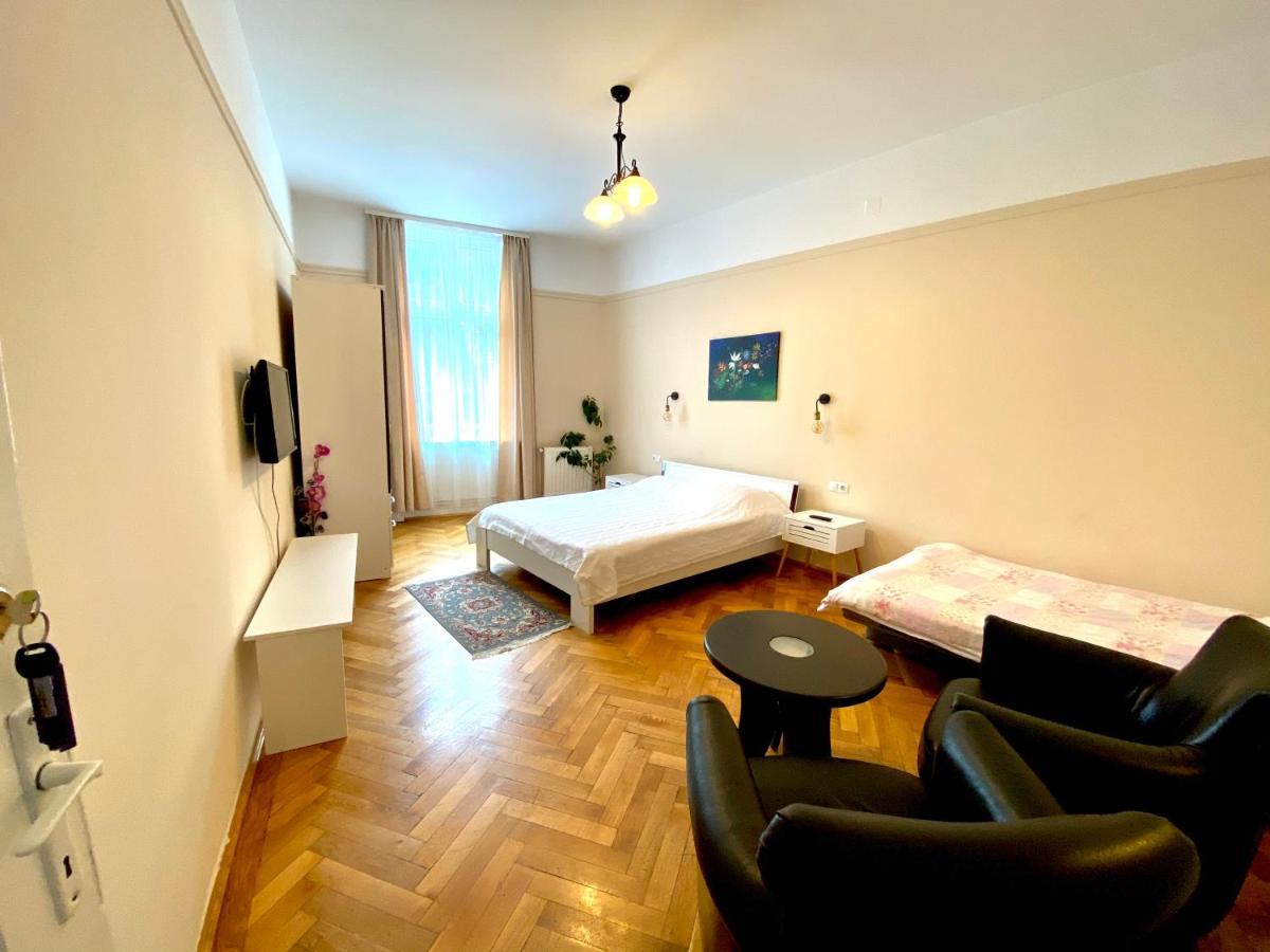 Casa Balcescu Hotel Brasov Luaran gambar