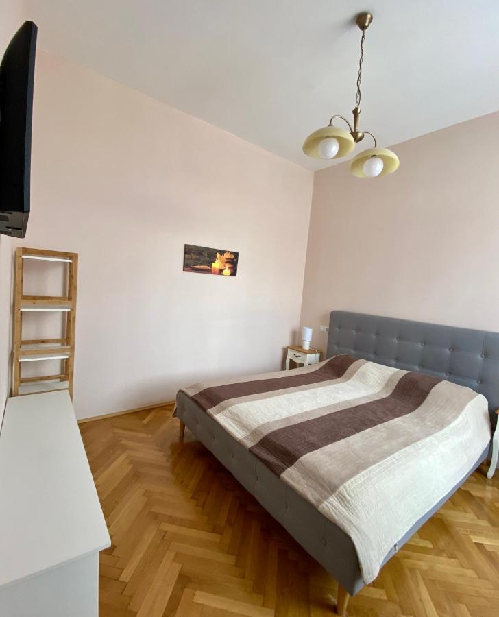 Casa Balcescu Hotel Brasov Luaran gambar